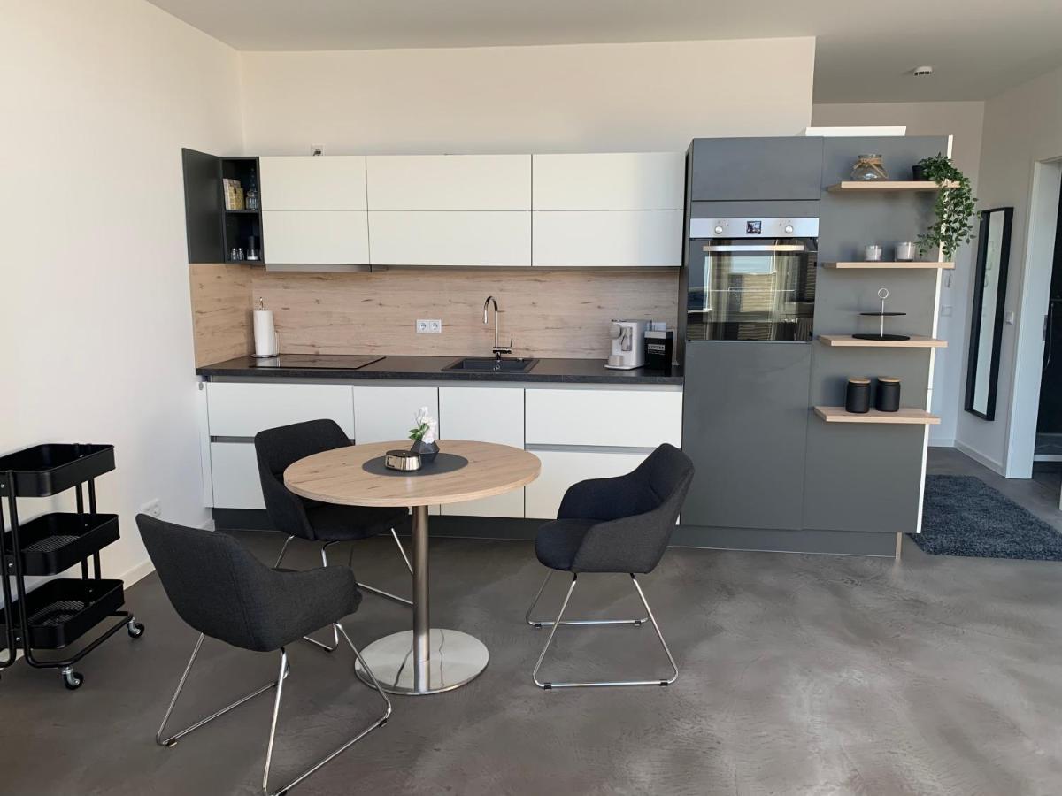 H17 Design-Apartments Erfurt Bagian luar foto